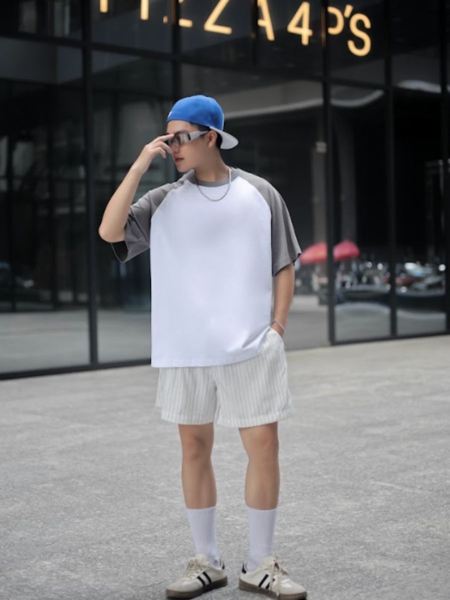 Áo thun White-Gray Raglan T-shirt